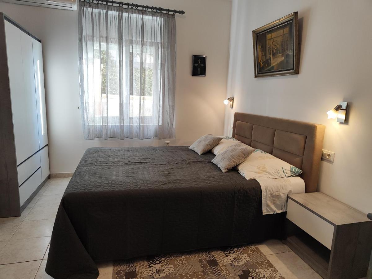 Nice Apartment Montepozzo With Private Garden Rovinj Exterior photo